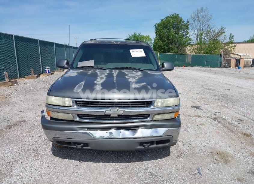 Photo 12 of 2002 Chevrolet Suburban 1500 LT (VIN 1GNFK16ZX2J297816)
