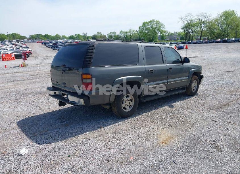 Photo 4 of 2002 Chevrolet Suburban 1500 LT (VIN 1GNFK16ZX2J297816)