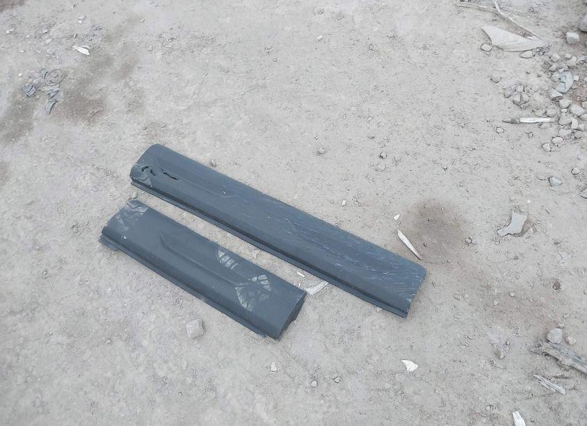 Photo 12 of 2004 Chevrolet Suburban 1500 LT (VIN 1GNFK16ZX4J194589)