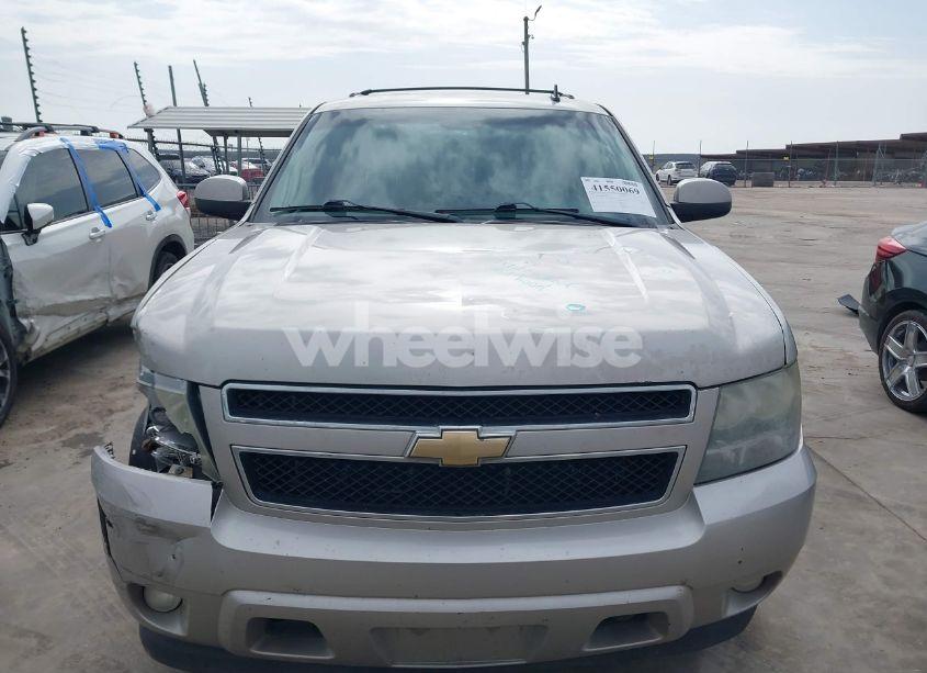 Photo 12 of 2009 Chevrolet Tahoe LT2 (VIN 1GNFK23009R138133)