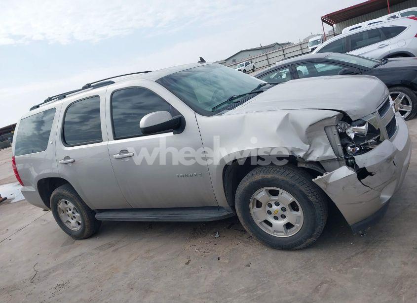 Photo 13 of 2009 Chevrolet Tahoe LT2 (VIN 1GNFK23009R138133)