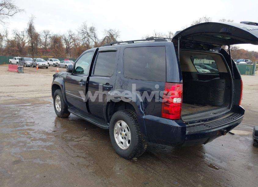 Photo 3 of 2009 Chevrolet Tahoe LT1 (VIN 1GNFK23009R152985)