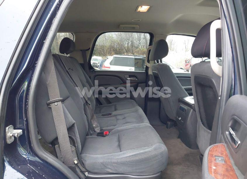 Photo 8 of 2009 Chevrolet Tahoe LT1 (VIN 1GNFK23009R152985)