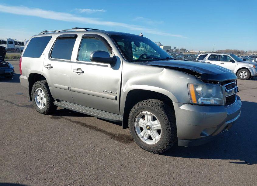 2009 Chevrolet Tahoe LT2 (VIN 1GNFK23009R179197) main photo