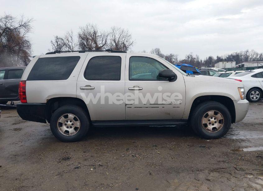 Photo 13 of 2009 Chevrolet Tahoe LT1 (VIN 1GNFK23009R227457)