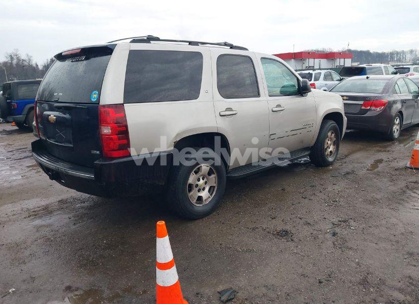 Photo 4 of 2009 Chevrolet Tahoe LT1 (VIN 1GNFK23009R227457)