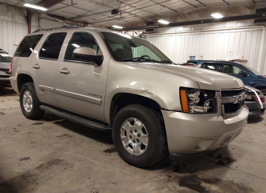 2009 Chevrolet Tahoe LT1 (VIN 1GNFK23009R231640) main photo