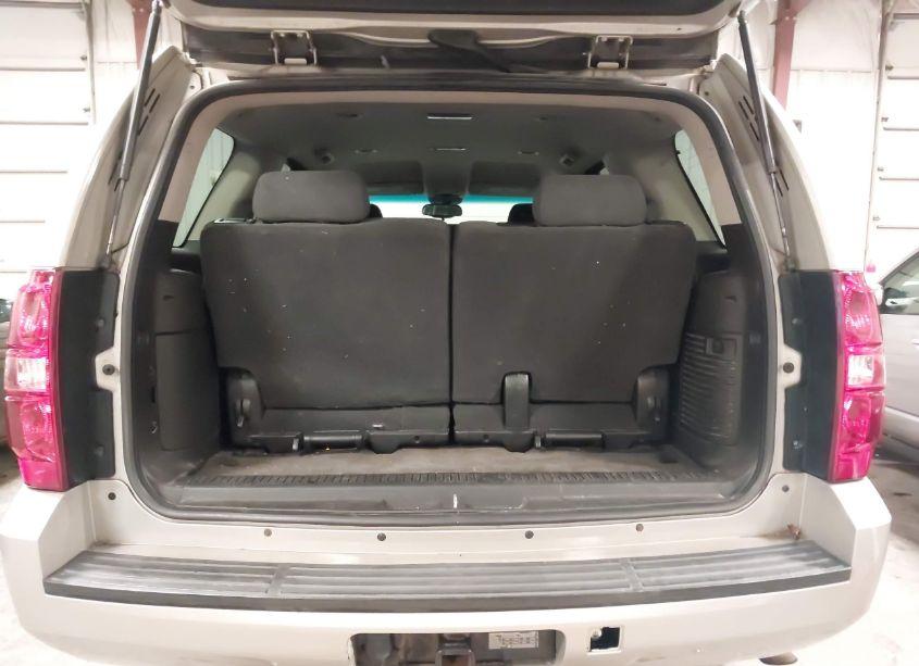 Photo 12 of 2009 Chevrolet Tahoe LT1 (VIN 1GNFK23009R231640)