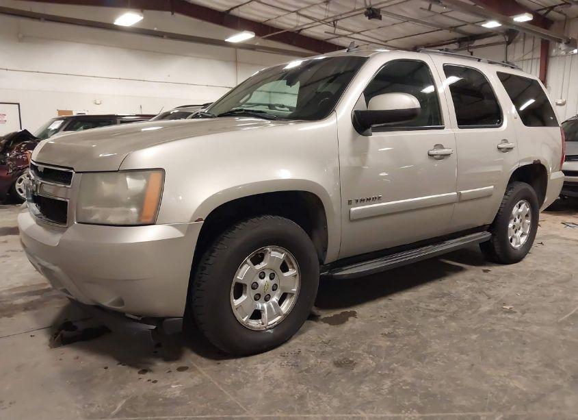 Photo 2 of 2009 Chevrolet Tahoe LT1 (VIN 1GNFK23009R231640)