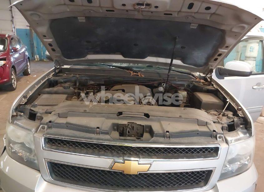 Photo 10 of 2009 Chevrolet Tahoe LT2 (VIN 1GNFK23019R287148)