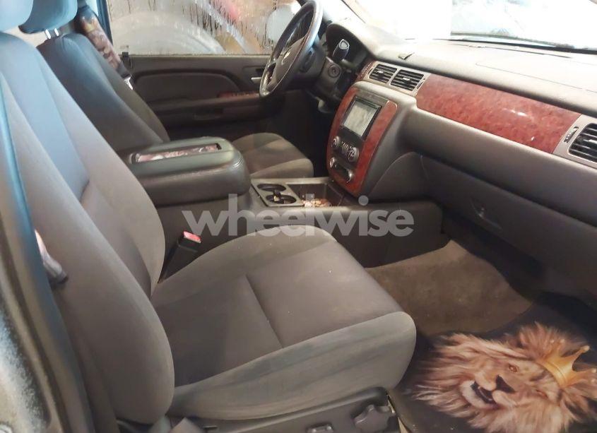 Photo 5 of 2009 Chevrolet Tahoe LT1 (VIN 1GNFK23029R261576)