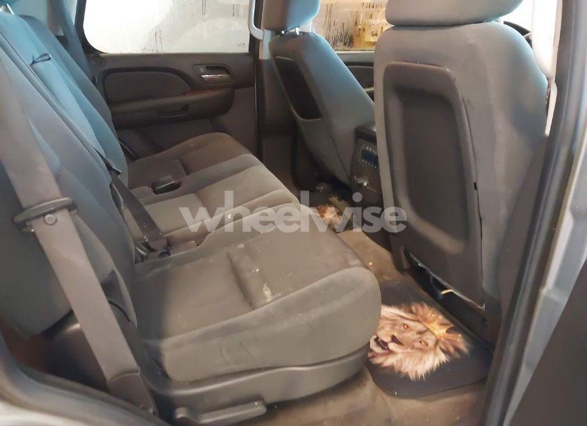 Photo 8 of 2009 Chevrolet Tahoe LT1 (VIN 1GNFK23029R261576)