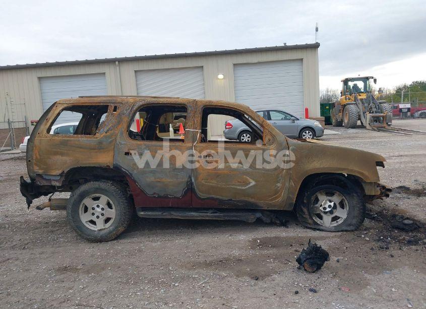 Photo 14 of 2009 Chevrolet Tahoe LT1 (VIN 1GNFK23039J101981)