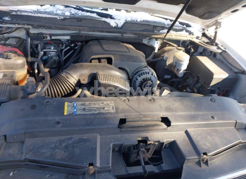 Photo 10 of 2009 Chevrolet Tahoe LT2 (VIN 1GNFK23039R262316)