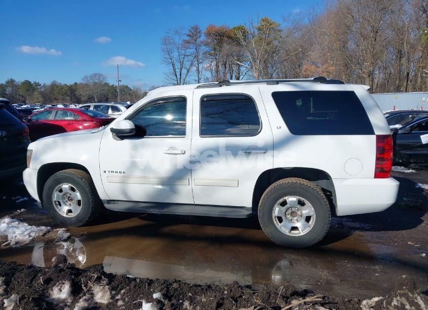 Photo 13 of 2009 Chevrolet Tahoe LT2 (VIN 1GNFK23039R262316)