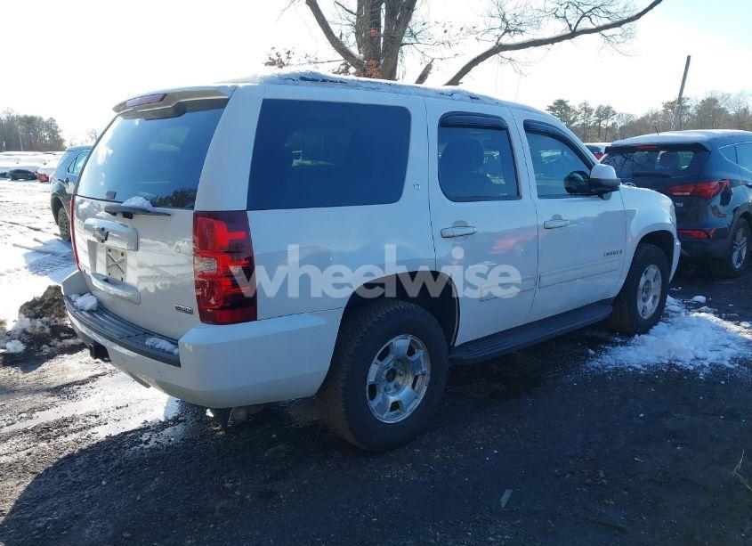 Photo 4 of 2009 Chevrolet Tahoe LT2 (VIN 1GNFK23039R262316)