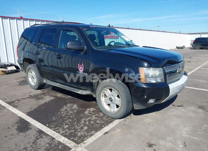 2009 Chevrolet Tahoe LT2 (VIN 1GNFK23069R199423) main photo