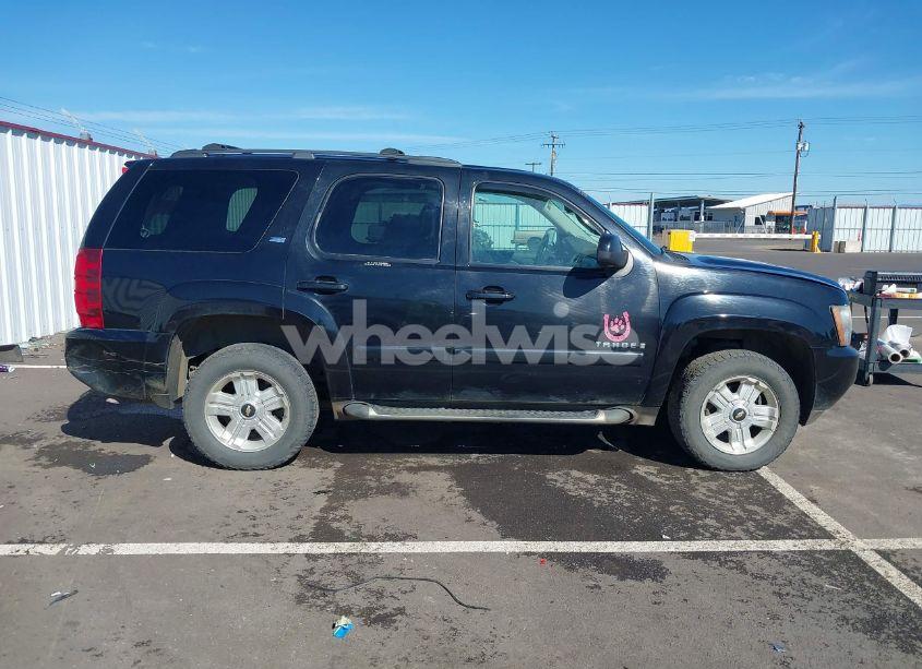 Photo 13 of 2009 Chevrolet Tahoe LT2 (VIN 1GNFK23069R199423)