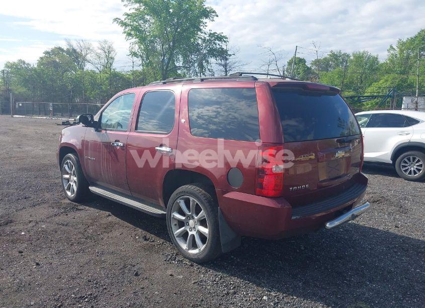 Photo 3 of 2009 Chevrolet Tahoe LT1 (VIN 1GNFK23079R138145)