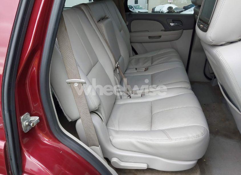 Photo 8 of 2009 Chevrolet Tahoe LT2 (VIN 1GNFK23079R173252)