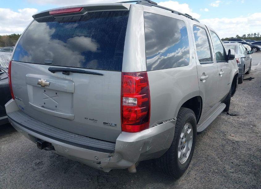 Photo 18 of 2009 Chevrolet Tahoe LT2 (VIN 1GNFK23079R246927)