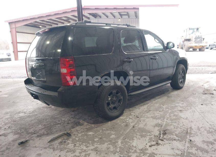 Photo 4 of 2009 Chevrolet Tahoe LT2 (VIN 1GNFK23089R241770)