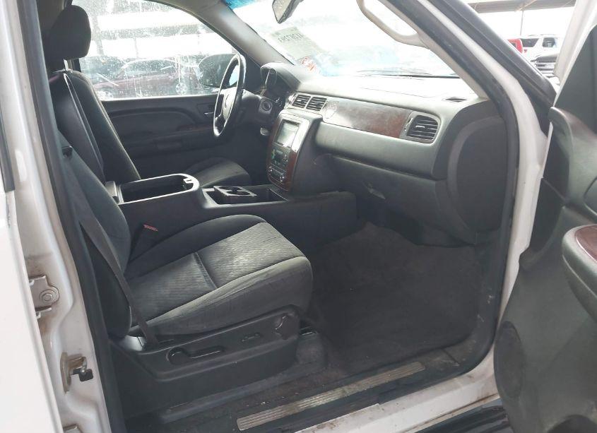 Photo 5 of 2009 Chevrolet Tahoe LT1 (VIN 1GNFK23099J126500)