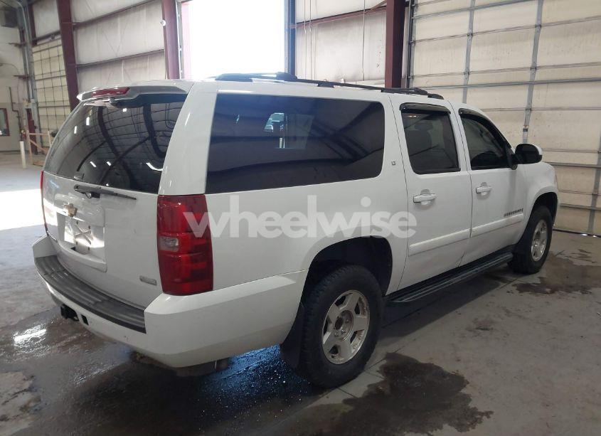 Photo 4 of 2009 Chevrolet Suburban 1500 LT2 (VIN 1GNFK26309R170215)