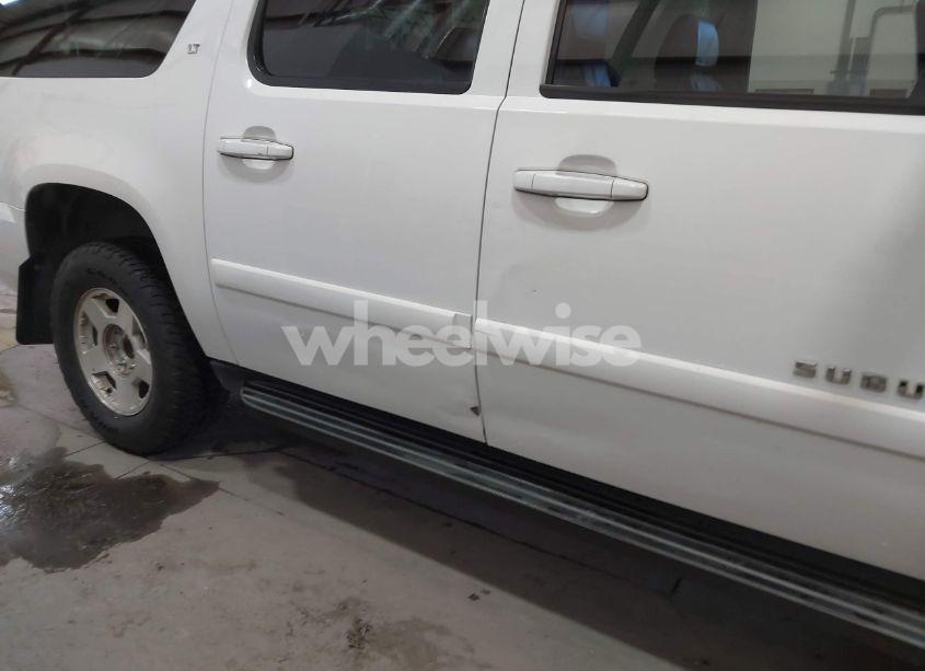 Photo 6 of 2009 Chevrolet Suburban 1500 LT2 (VIN 1GNFK26309R170215)