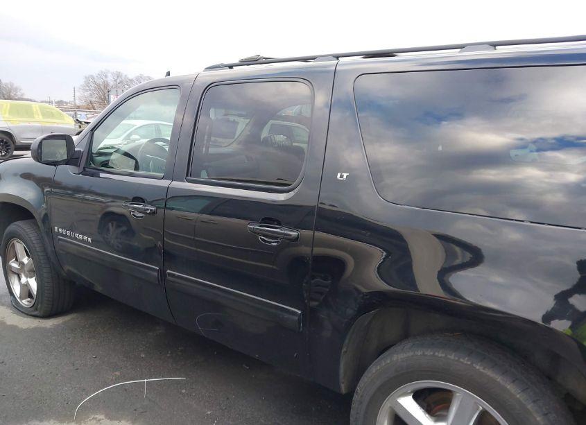 Photo 14 of 2009 Chevrolet Suburban 1500 LT2 (VIN 1GNFK26329R268369)