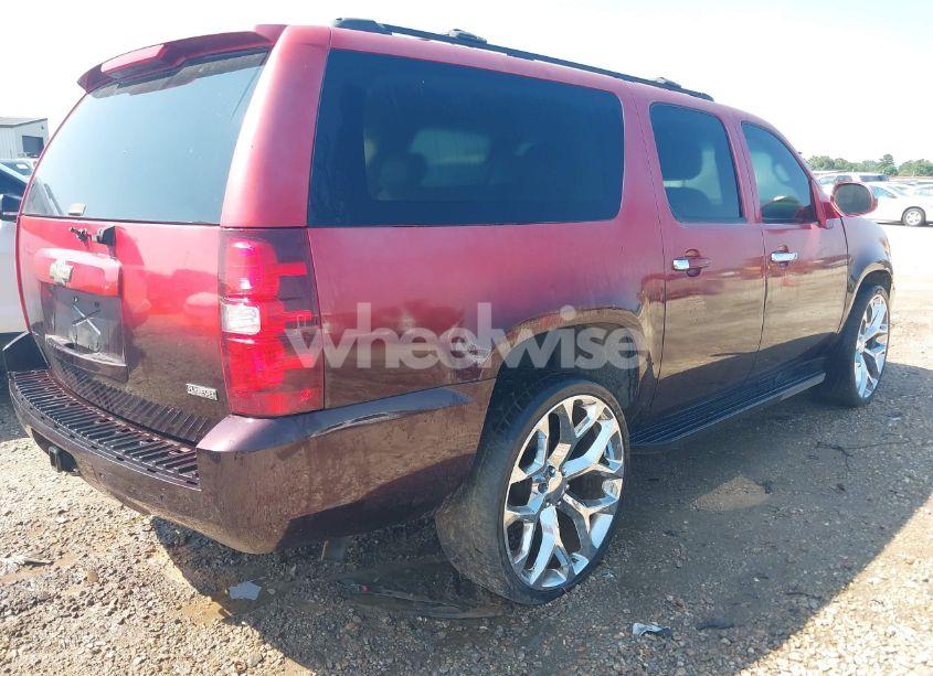 Photo 4 of 2009 Chevrolet Suburban 1500 LT2 (VIN 1GNFK26339R250253)