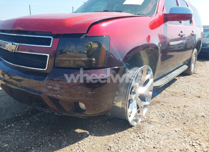 Photo 6 of 2009 Chevrolet Suburban 1500 LT2 (VIN 1GNFK26339R250253)