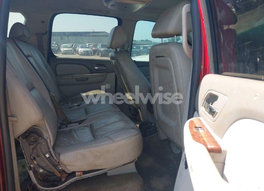 Photo 8 of 2009 Chevrolet Suburban 1500 LT2 (VIN 1GNFK26339R250253)