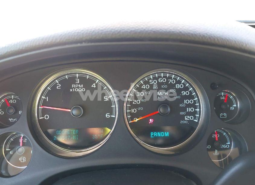 Photo 7 of 2009 Chevrolet Suburban 1500 LT2 (VIN 1GNFK26369R254636)