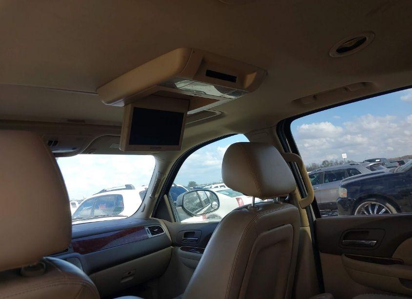 Photo 19 of 2009 Chevrolet Suburban 1500 LT2 (VIN 1GNFK26399J119536)