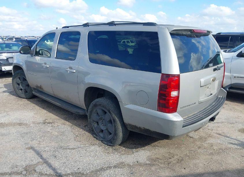 Photo 3 of 2009 Chevrolet Suburban 1500 LT2 (VIN 1GNFK26399J119536)