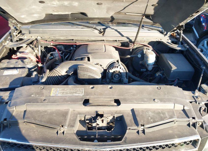 Photo 10 of 2009 Chevrolet Suburban 1500 LT2 (VIN 1GNFK26399R179284)