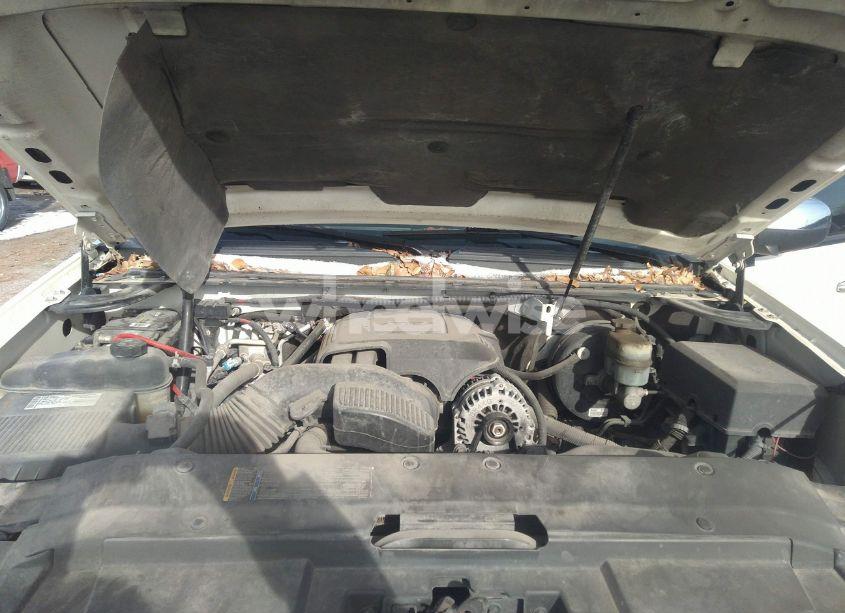 Photo 10 of 2009 Chevrolet Tahoe LTZ (VIN 1GNFK33009R172823)