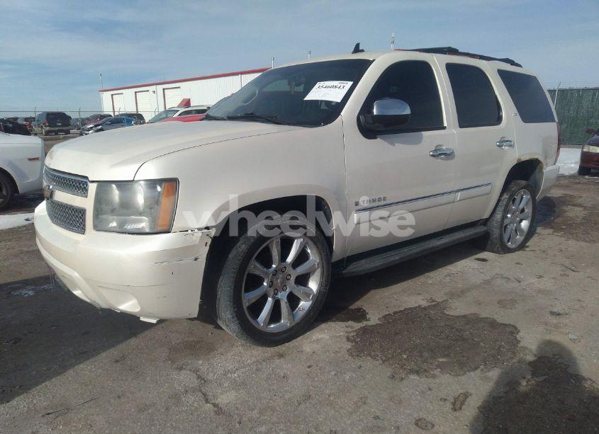Photo 2 of 2009 Chevrolet Tahoe LTZ (VIN 1GNFK33009R172823)