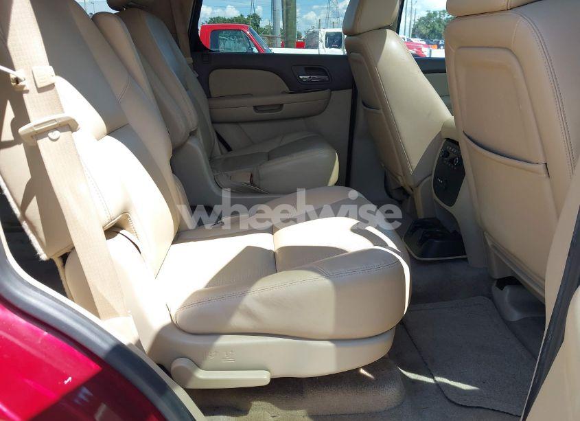 Photo 8 of 2009 Chevrolet Tahoe LTZ (VIN 1GNFK33019R134937)