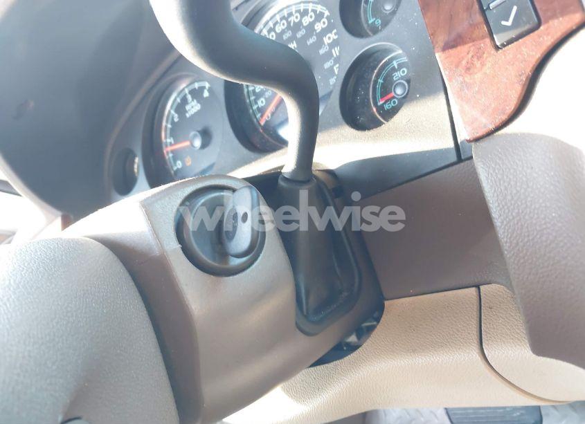 Photo 11 of 2009 Chevrolet Tahoe LTZ (VIN 1GNFK33019R169221)