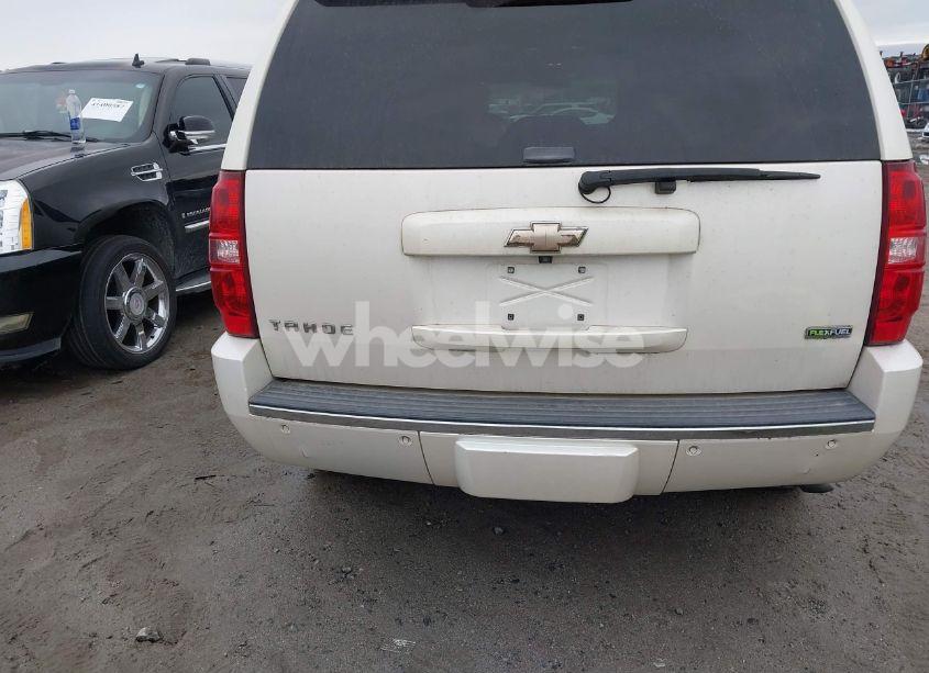 Photo 17 of 2009 Chevrolet Tahoe LTZ (VIN 1GNFK33019R169221)