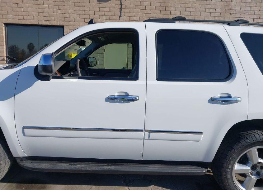 Photo 15 of 2009 Chevrolet Tahoe LTZ (VIN 1GNFK33019R267780)