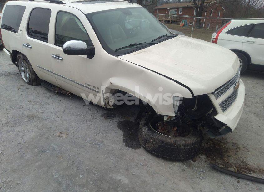 Photo 6 of 2009 Chevrolet Tahoe LTZ (VIN 1GNFK33039R217642)