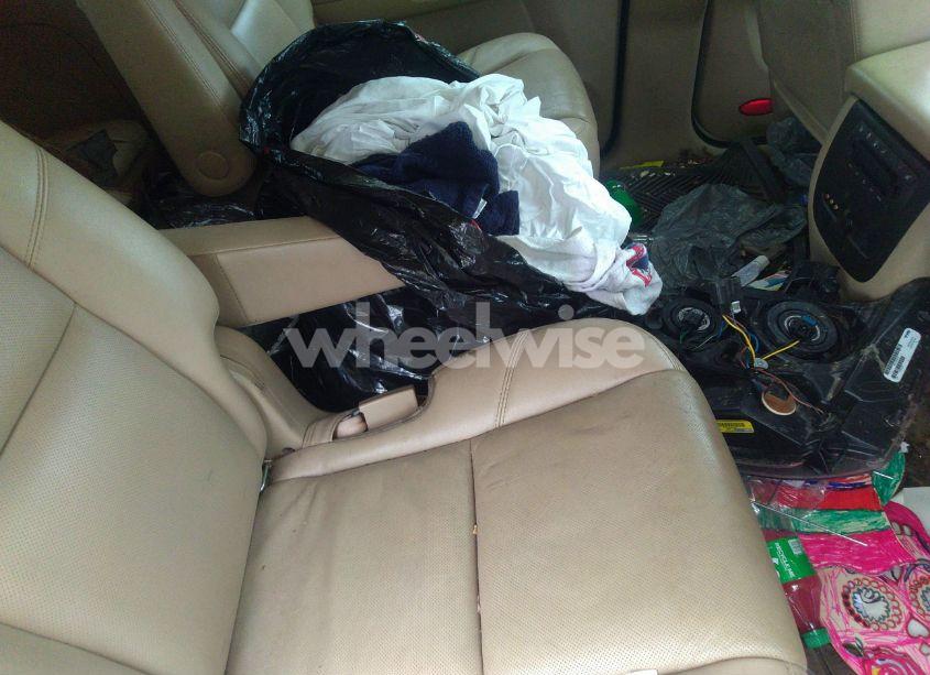 Photo 8 of 2009 Chevrolet Tahoe LTZ (VIN 1GNFK33039R217642)