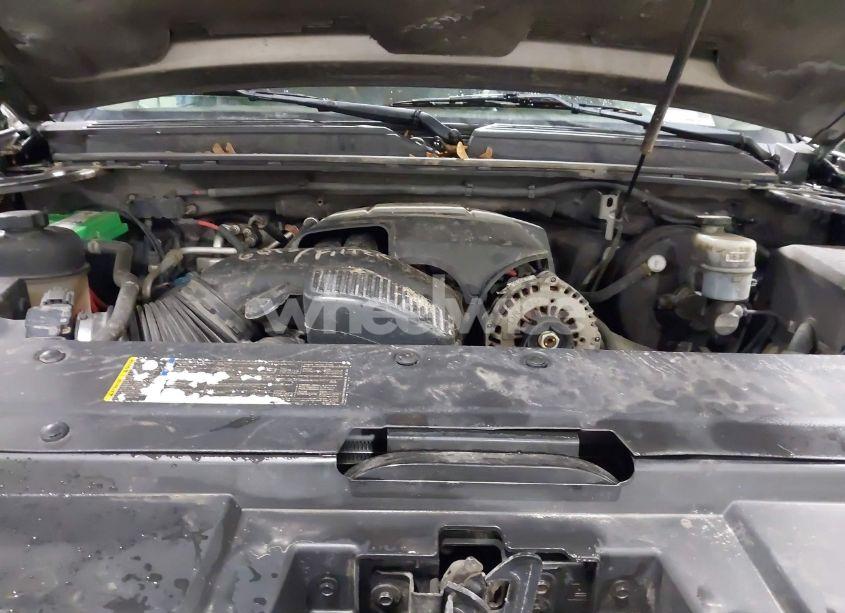 Photo 10 of 2009 Chevrolet Tahoe LTZ (VIN 1GNFK33049R143390)