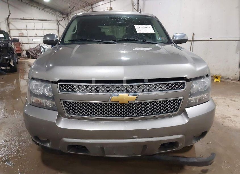 Photo 12 of 2009 Chevrolet Tahoe LTZ (VIN 1GNFK33049R143390)