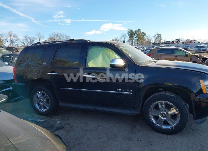 Photo 13 of 2009 Chevrolet Tahoe LTZ (VIN 1GNFK33049R151831)