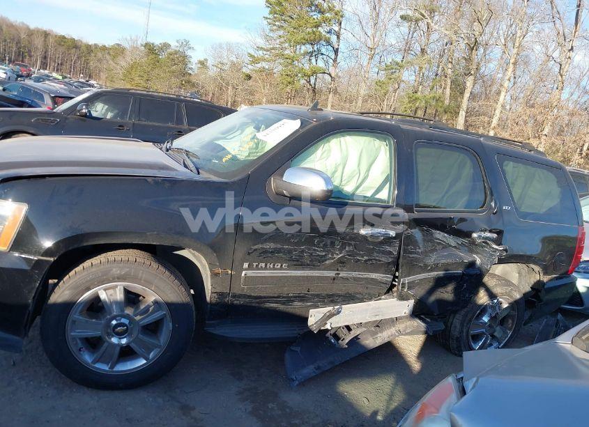 Photo 14 of 2009 Chevrolet Tahoe LTZ (VIN 1GNFK33049R151831)