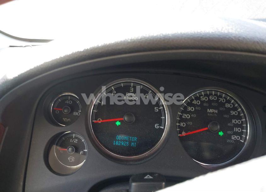 Photo 7 of 2009 Chevrolet Tahoe LTZ (VIN 1GNFK33049R151831)